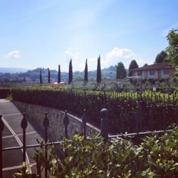 photo of villa olmi resort bagno a ripoli prato italy taking in