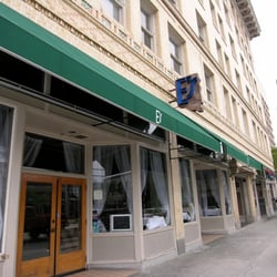 E S Closed 20 Reviews Restaurants 115 Colorado Blvd Photo Of E S Pasadena Ca United States In Front The Place