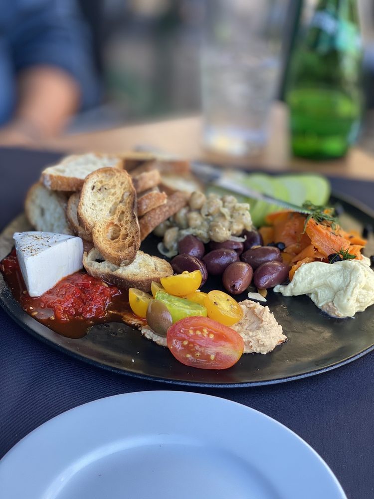 Revolution Winery & Kitchen