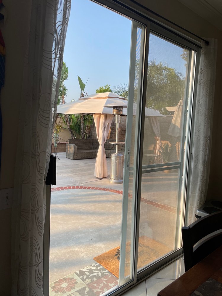 A Touch of Glass Cleaning Services