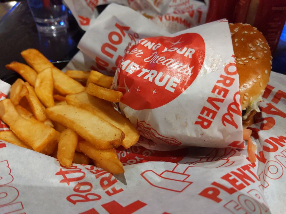 Red Robin Gourmet Burgers and Brews