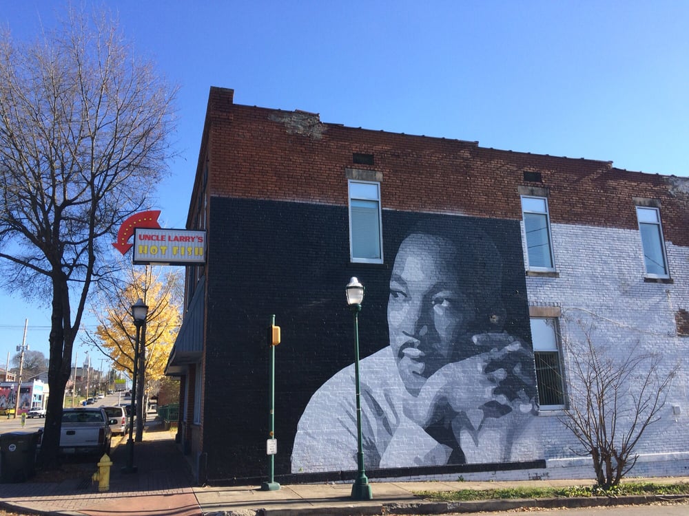 Uncle Larry’s 29 Photos & 55 Reviews Seafood 736 Mlk Blvd, Chattanooga, TN Restaurant