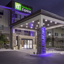 Holiday Inn Express Naples South I 75 Hotels 3837 Tollgate Photo Of Holiday Inn Express Naples South I 75 Fl