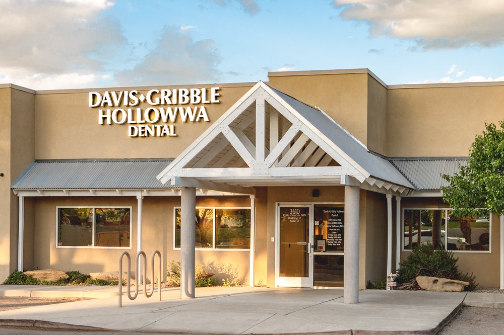 image of business Davis Gribble Hollowwa Dental