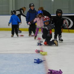 flyers skate zone skating rinks 501 n albany ave atlantic city flyers skating zone