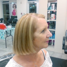 How much does a Hair Stylist make at Hair Cuttery Salon in Sarasota, FL? Information about Hair Cuttery, Sarasota, FL. Sunny's Nails and Spa has to move sarasota salon and spa Cocoanut Ave.