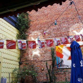 Mezcal S Restaurant 10 Photos 31 Reviews Mexican 150 N 6th Photo Of Mezcal S Restaurant Reading Pa United States Lovely Hidden Courtyard