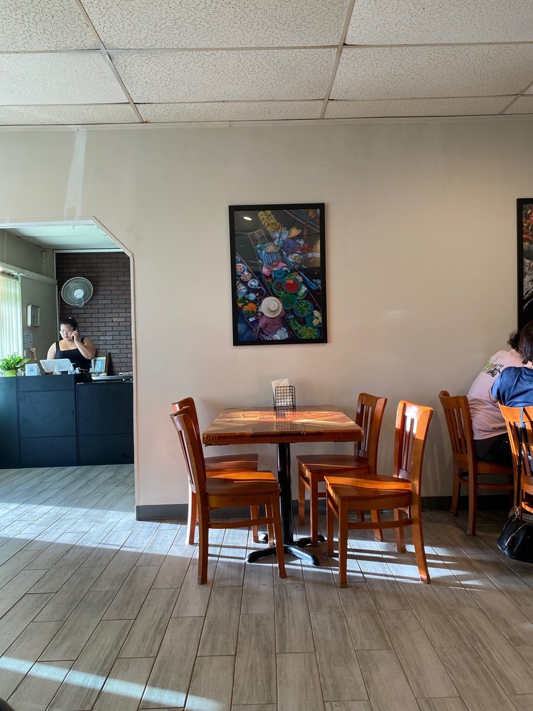 Thai Noodle Restaurant