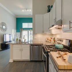columbia town center - 38 photos & 19 reviews - apartments - 10360 columbia town center - 38 photos & 19 reviews - apartments - 10360