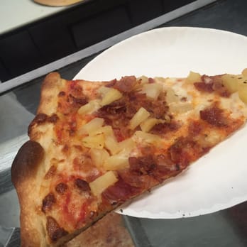 luigi s pizzeria 83 photos 224 reviews pizza 326 dekalb ave