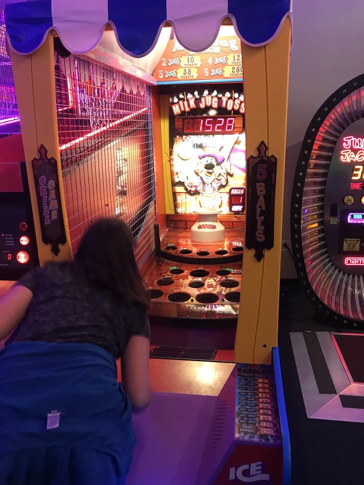 Gresham Cinema and Wunderland 22 Photos & 26 Reviews Cinema 140