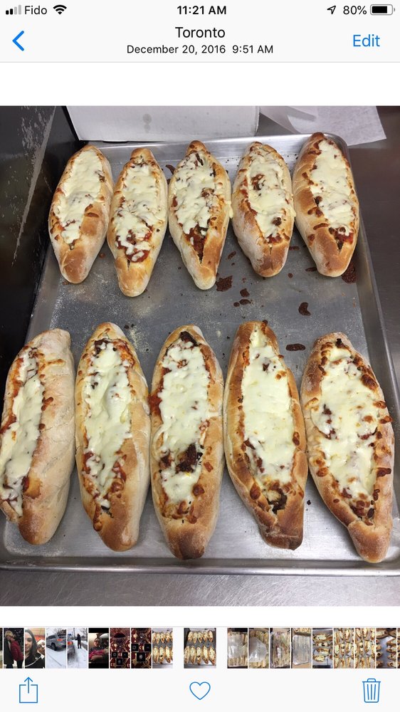 Maya’s halal pizza and grill