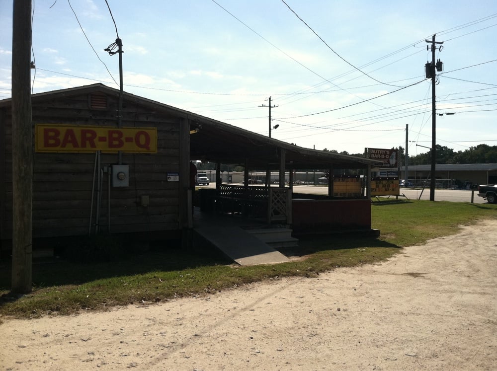 Autry Bar B Que Barbeque 1809 S Patterson St, Valdosta, GA