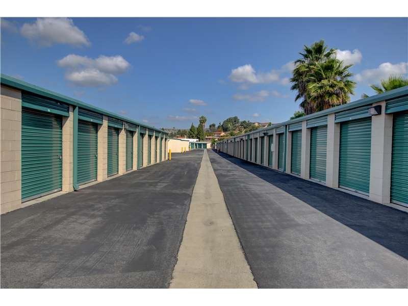 Extra Space Storage