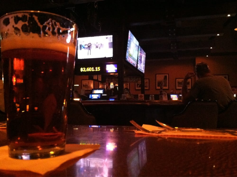 Winchell’s Pub & Grill 77 Photos & 98 Reviews Pubs Southeast