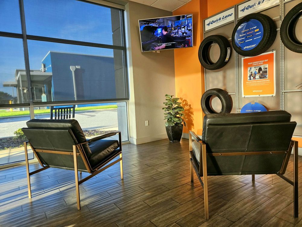 Quick Lane at Bill Jarrett Ford