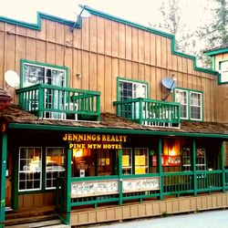 Pine Mountain Village Hotel Hotels 16218 Mill Potrero Hwy Photo Of Pine Mountain Village Hotel Club Ca United States