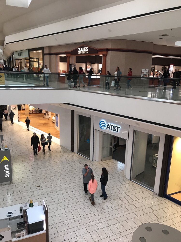 Zales The Diamond Store 10 Photos & 43 Reviews Jewelry 2441