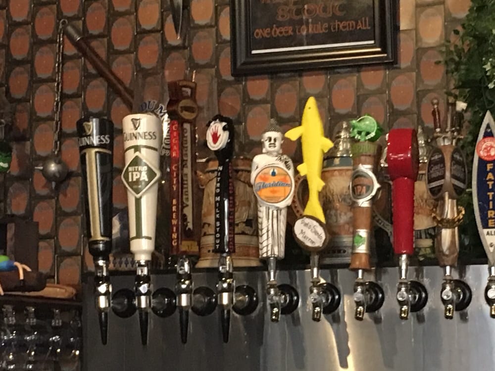 The Cloak & Blaster 202 Photos & 131 Reviews Pubs 875 Woodbury Rd