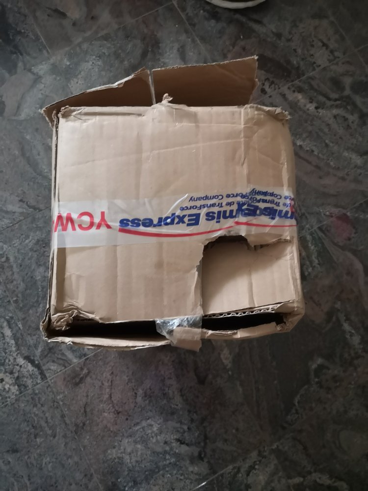 Loomis Express Courier