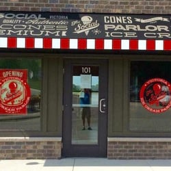 The Social Ice Cream Parlor Desserts 1700 Stieger Lake Ln Photo Of The Social Ice Cream Parlor Victoria Mn United States