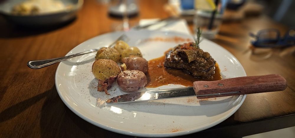 Dua Trattoria