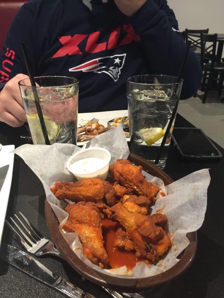 Orion’s Grill & Bar 20 Reviews American (New) 113 N Weston St