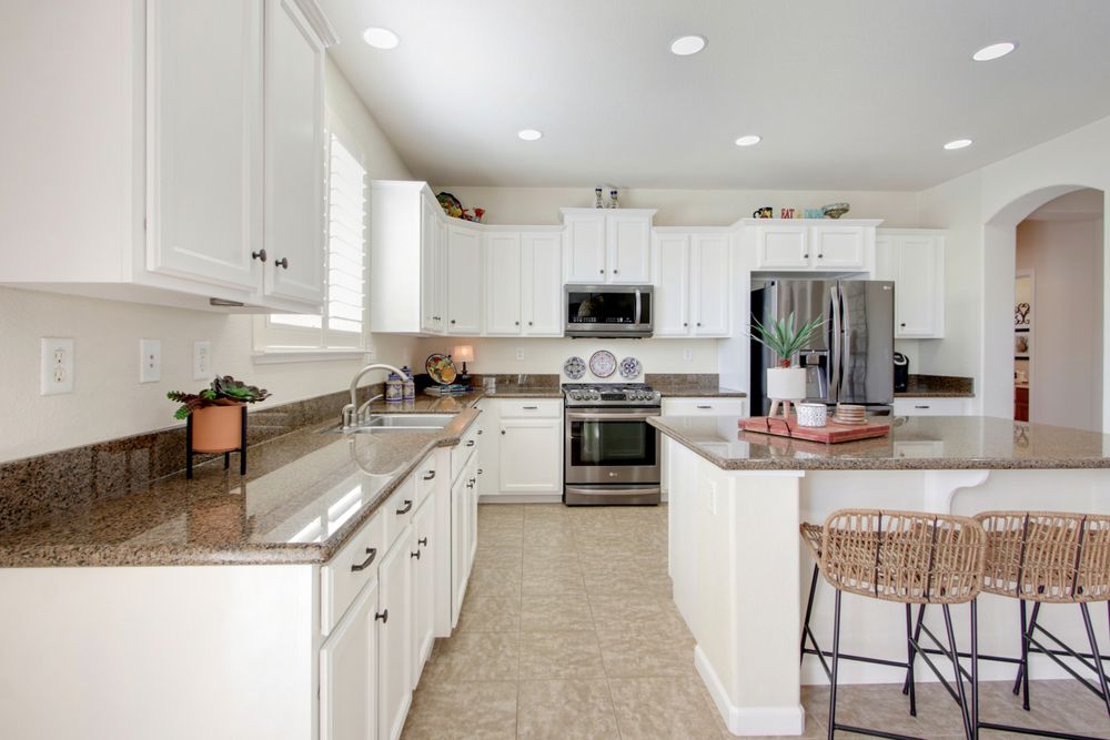 1% Listing Fee Realty