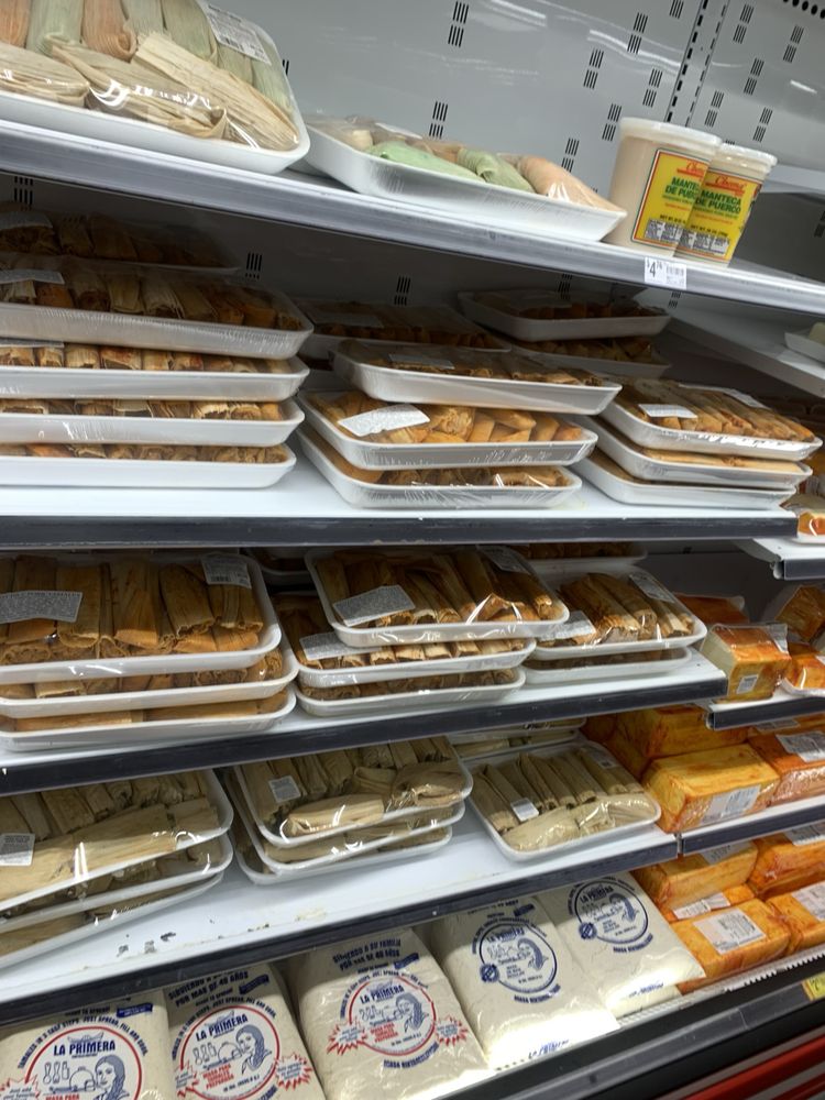 Food King Cost Plus - El Paso Montwood