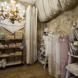 Ricci divani e poltrone oggettistica per la casa via valdera ... Ricci tappezzeria ponsacco