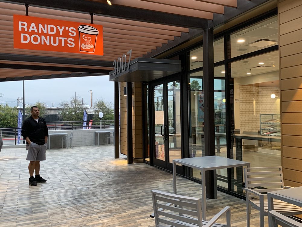 Randy's Donuts
