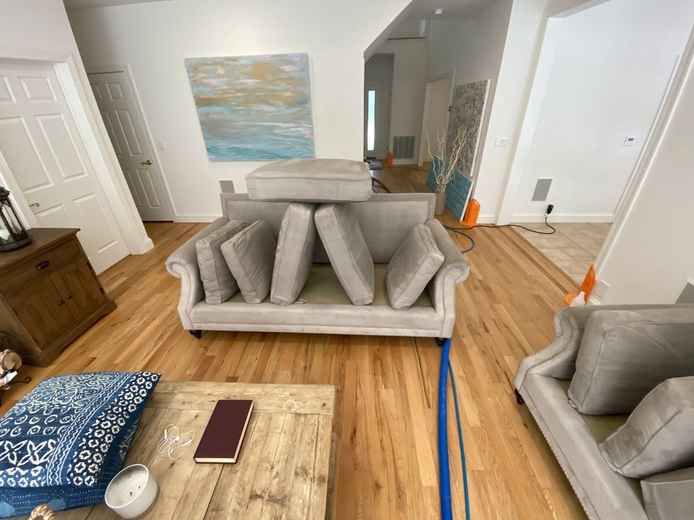 Final Touch Carpet And Upholstery Cleaning