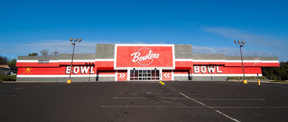 Bowlero Feasterville