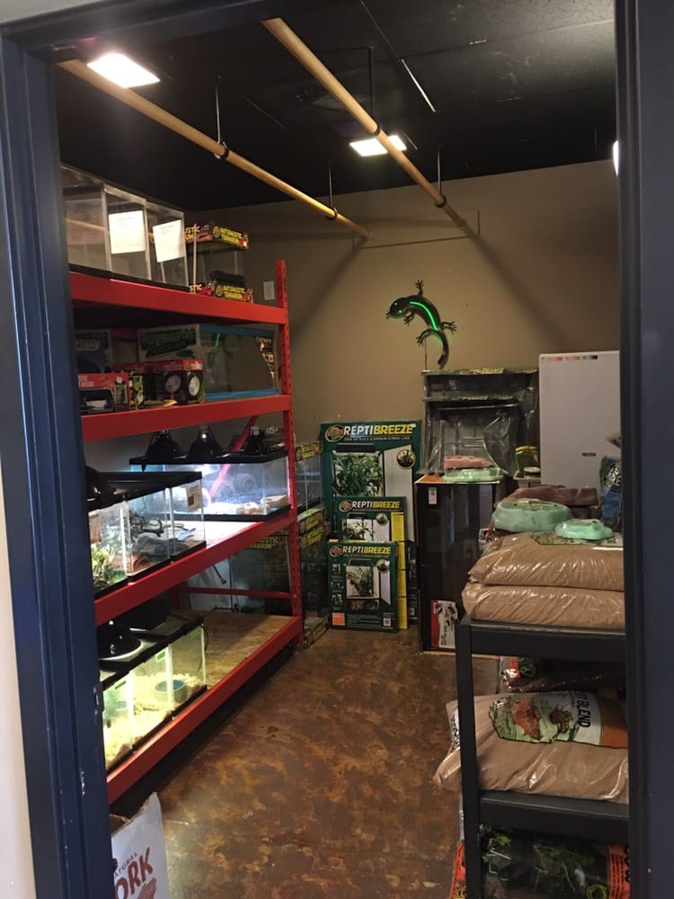 Zany Zoo Pets CLOSED 13 Photos & 18 Reviews Pet Stores 4222 Commerce St, Eugene, OR