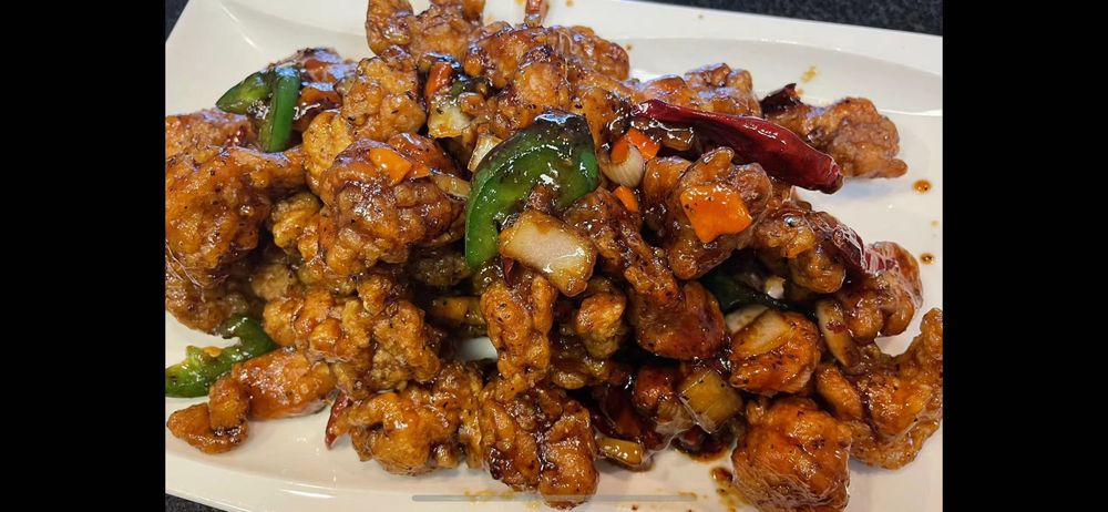 Mo's 3 Chinese Kitchen Mo's 3 Chinese Kitchen