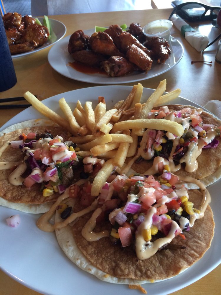 Off The Hook American (Traditional) 2513 Black Oak Rd, Jefferson