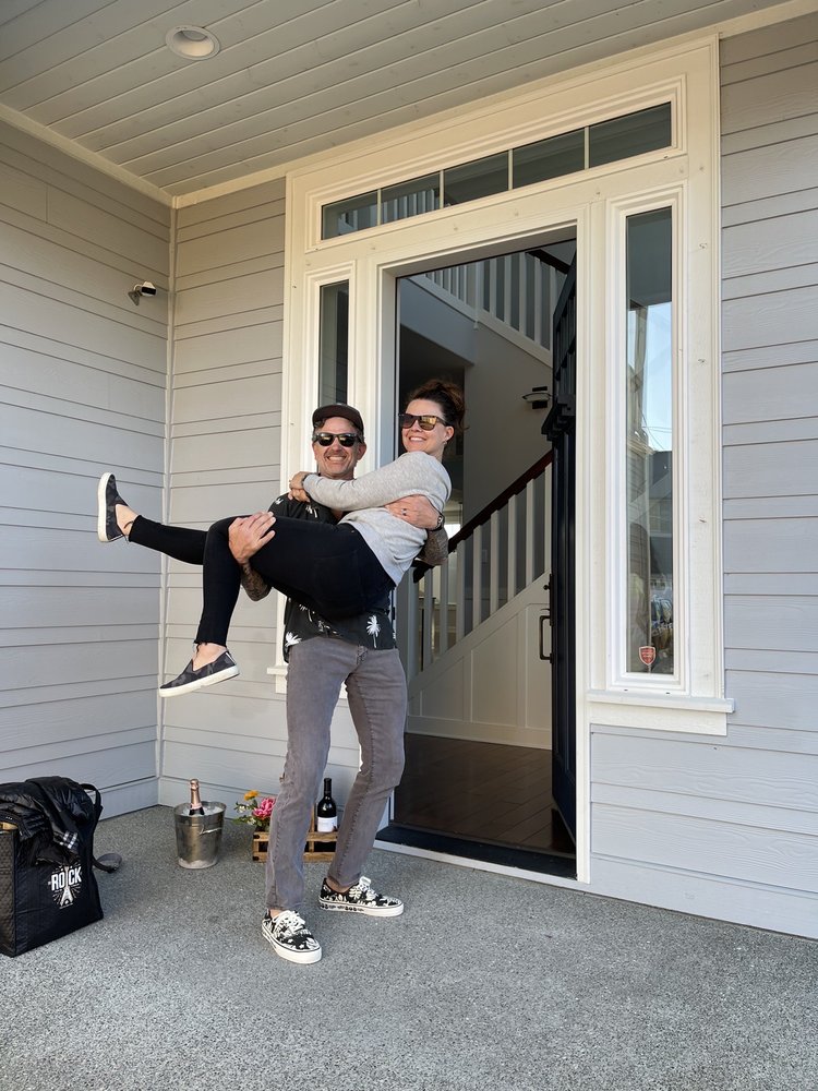 Paige Schulte - Realtor, Neighborhood Experts