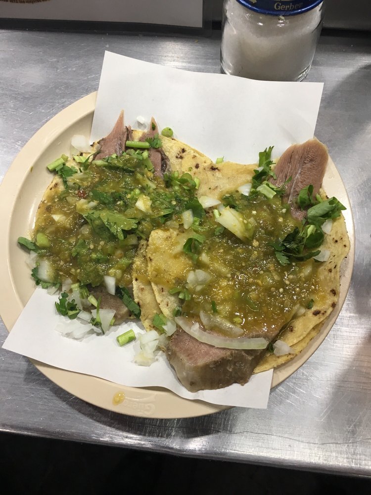 Taqueria los Gueros Tacos Lorenzo Boturini No. 1702, Jardín
