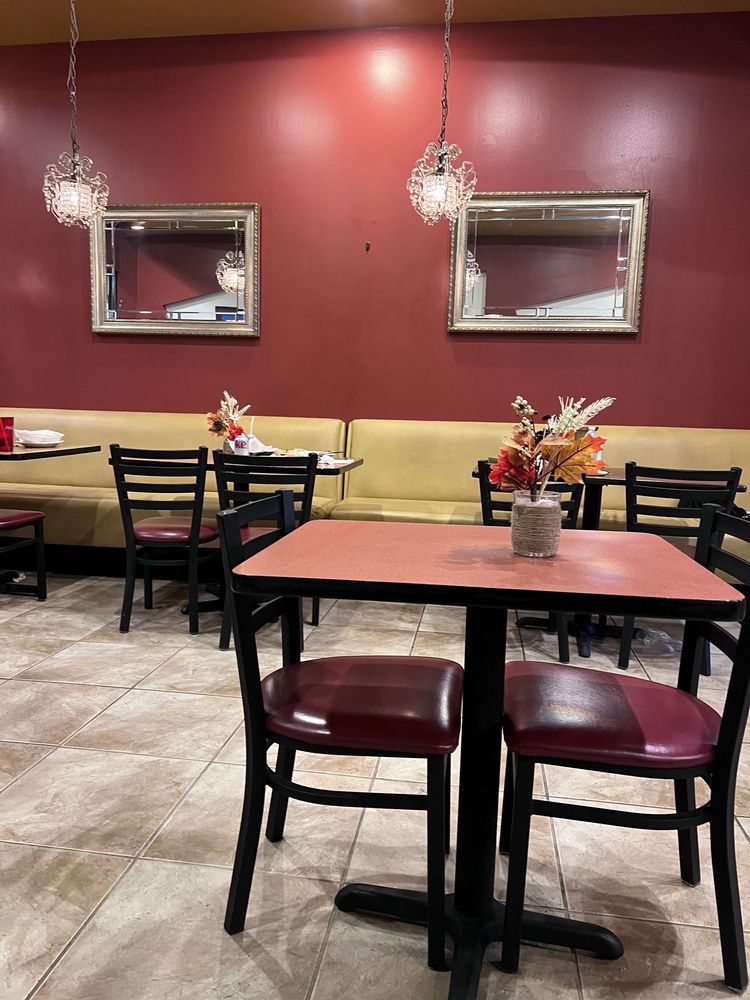 Nadia's Mediterranean Grill
