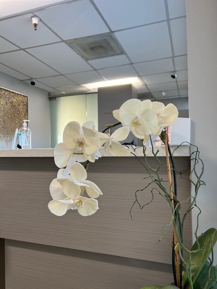 image of business Cosmetic Dental of Westwood