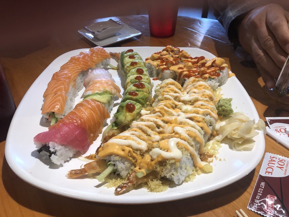 Mo Mo West Japanese Restaurant