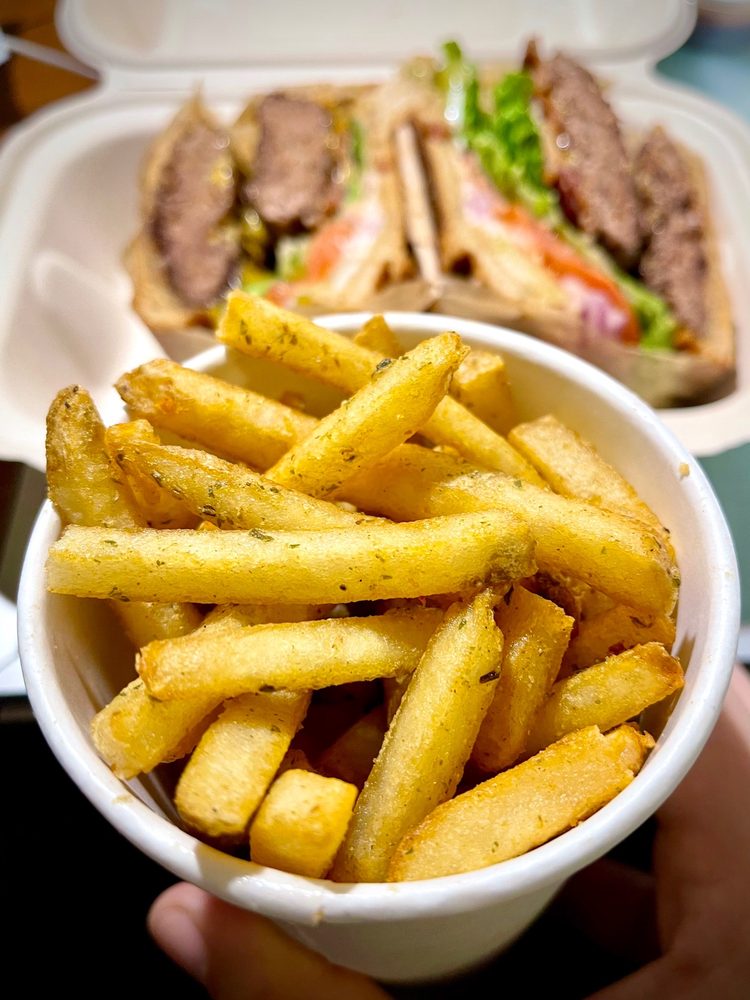 Just Burgers Udistrict