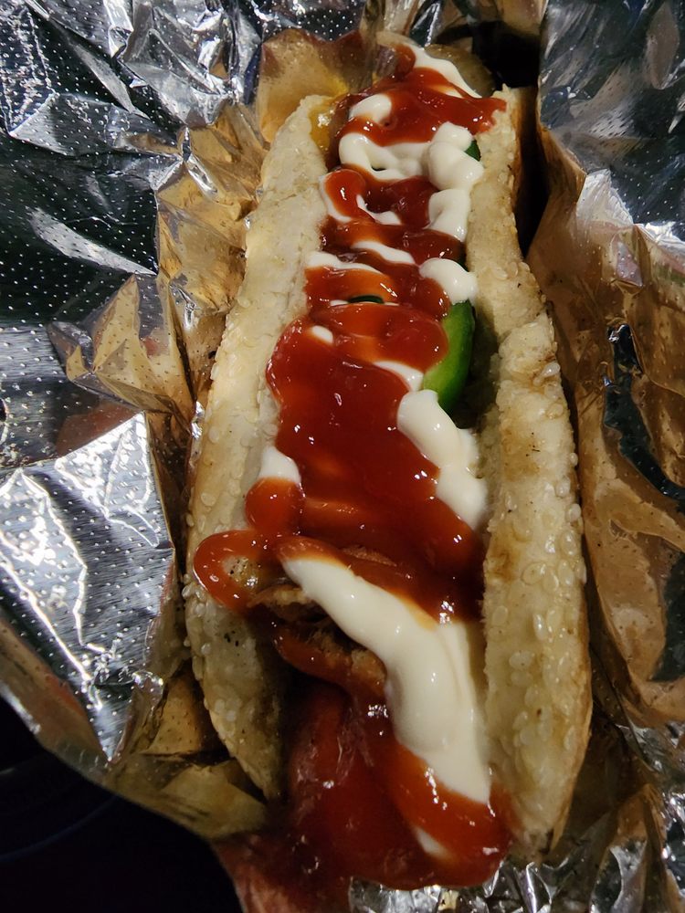 El Jefe Hotdogs