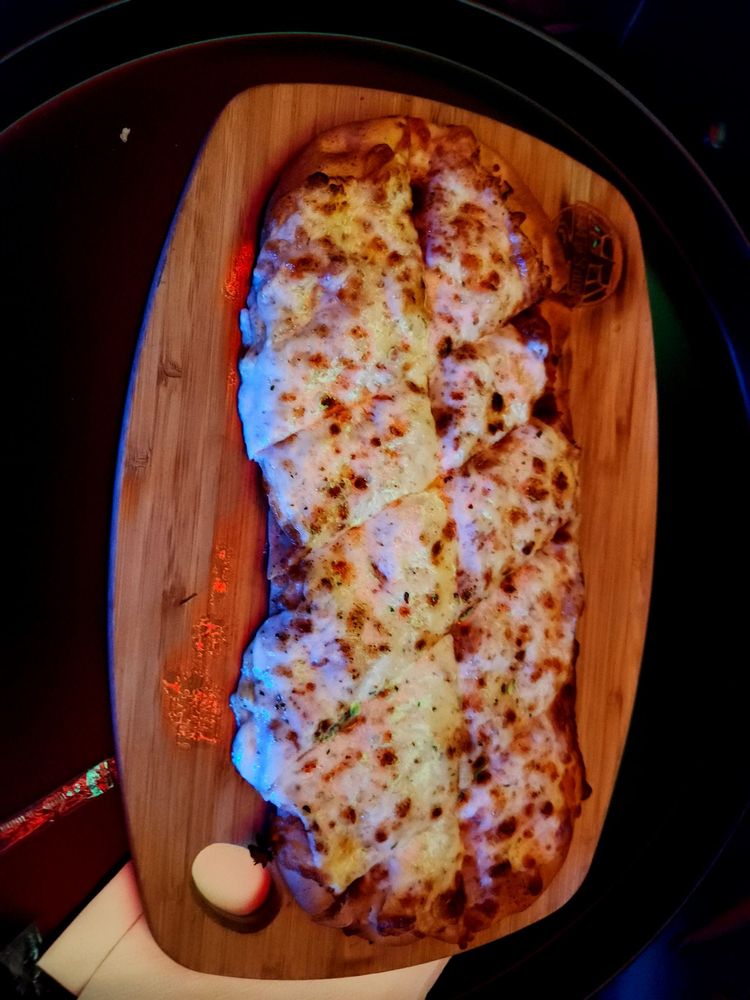 Ten58 Sports Bar And Lounge