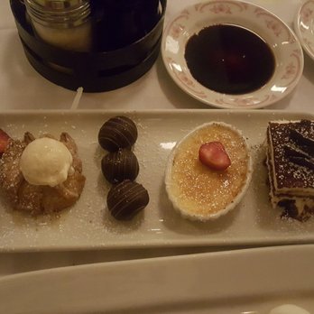 Maggiano’s Little Italy - 1893 Photos & 1916 Reviews - Italian - 3333 ...