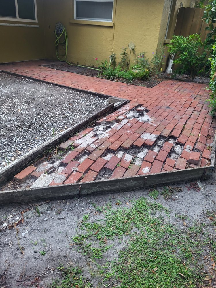 JS Brick