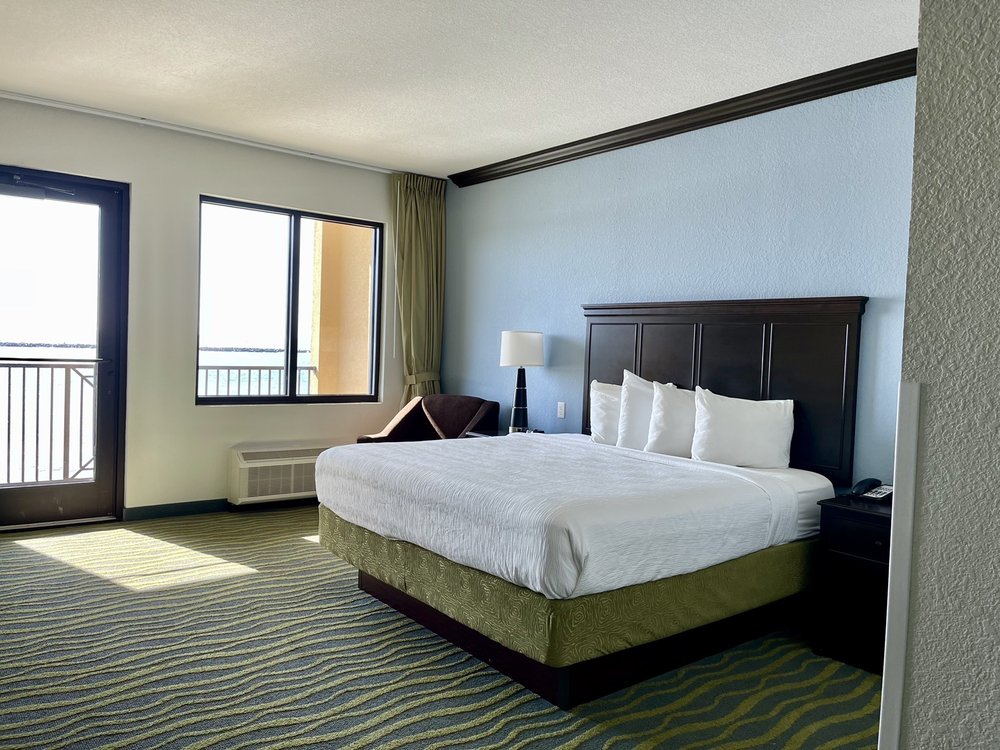 Edge Hotel