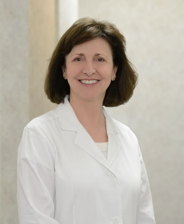 image of business Julia Pesavento DMD - Pesavento Dentistry