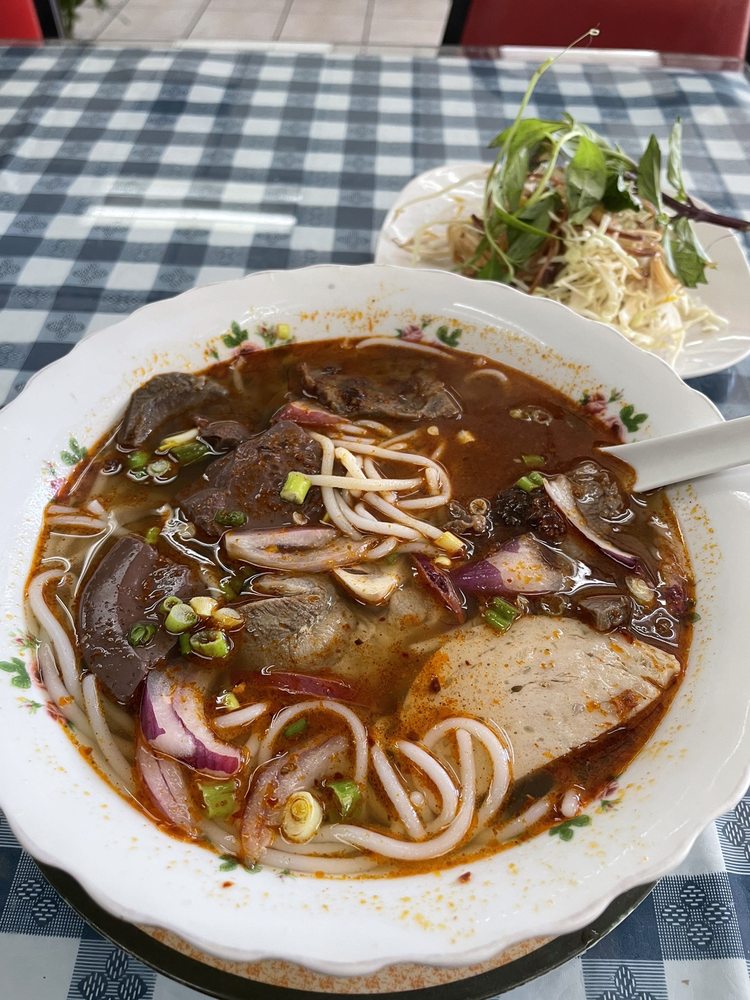 Song Huong Restaurant