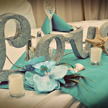 Photo Of Barefoot Beach Bride Photo Of Barefoot Beach Bride